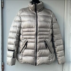 Andrew Marc puffer jacket size small